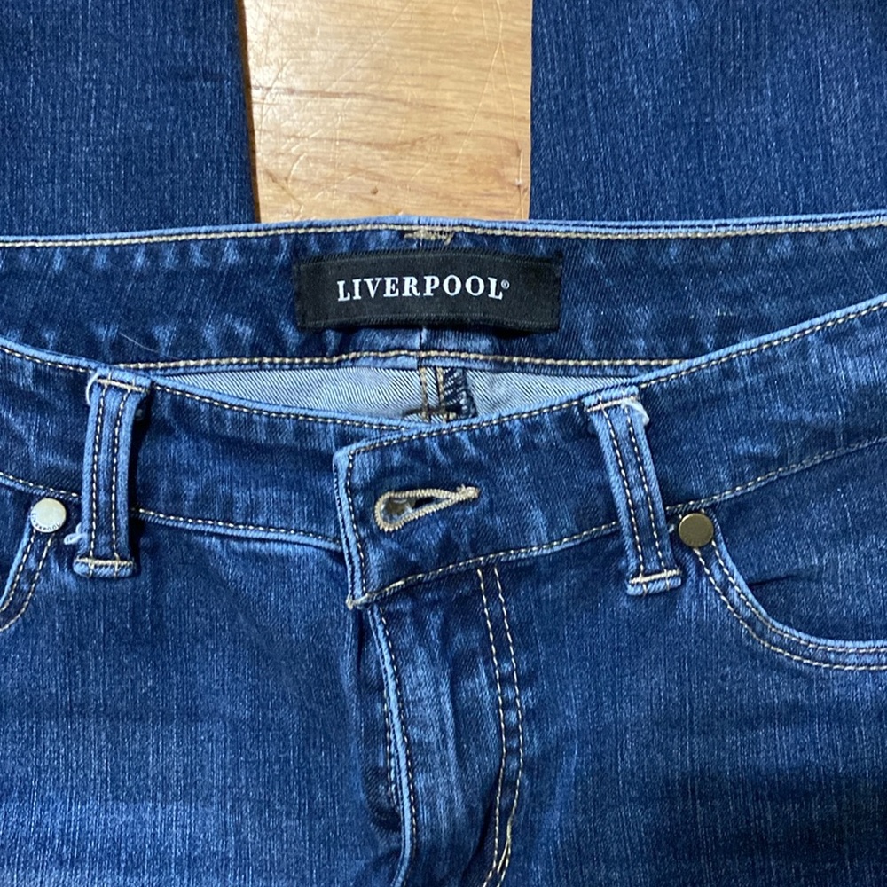 Liverpool Jeans Size 6 US
